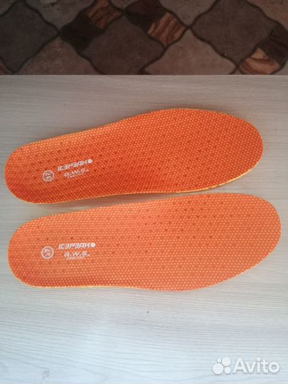 Резиновые сапоги