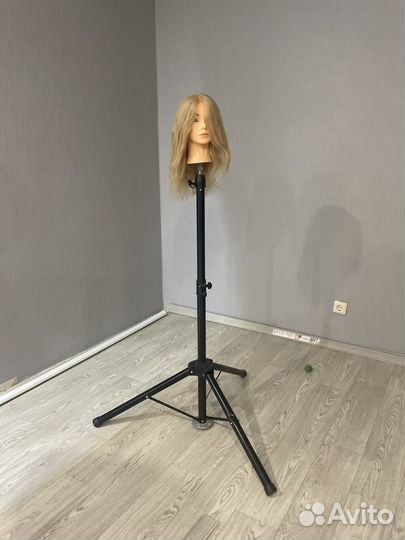 Манекен головый для причесок, со штативом