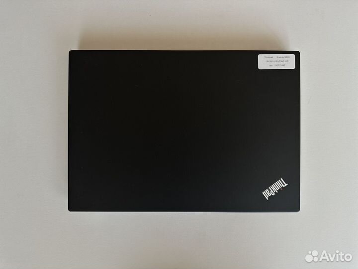 В идеале Thinkpad X390 i5-8265U