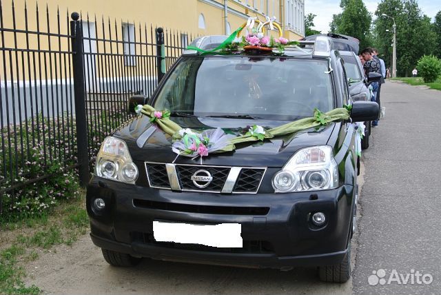 Свадебные украшения на автомобили и аксесуары