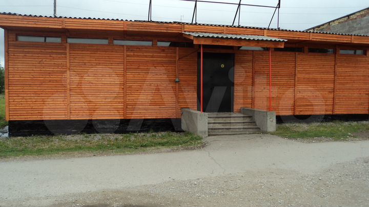 Торговое помещение, 240 м²