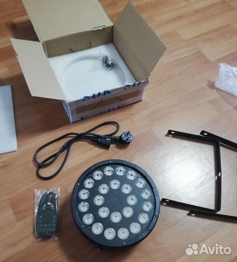 Стробоскоп LED PAR 24x12W RGBw Mic DMX Светомузыка