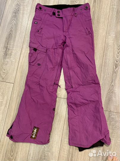 Костюм горнолыжный