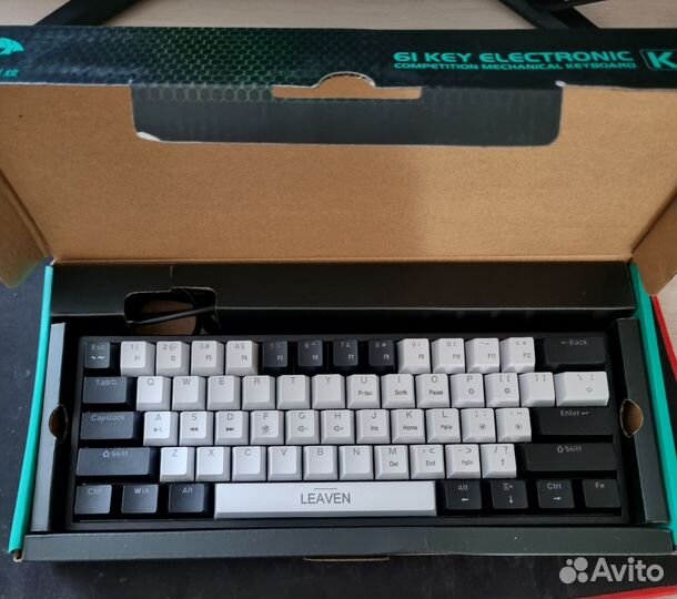 Игровая клавиатура с подсветкой Leaven K620