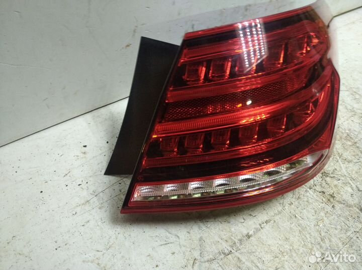 Фонарь Mercedes E-Class W212 2009-2016