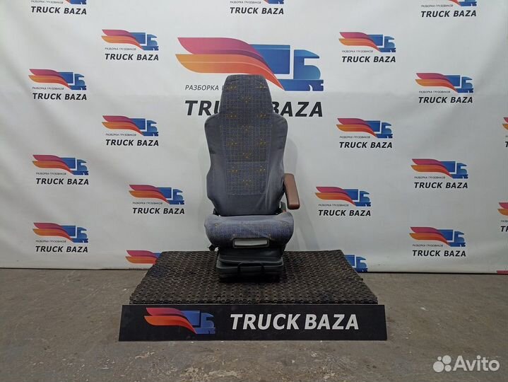 81623016942 Сиденье пассажирское механическое