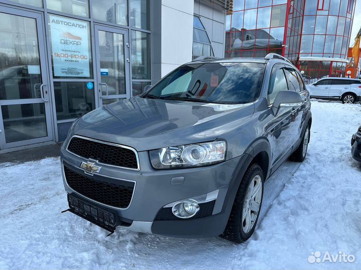 Chevrolet Captiva 3.0 AT, 2012, 185 120 км