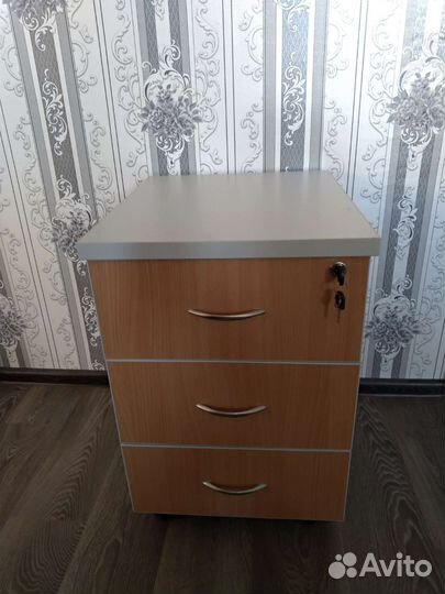 Тумба выкатная