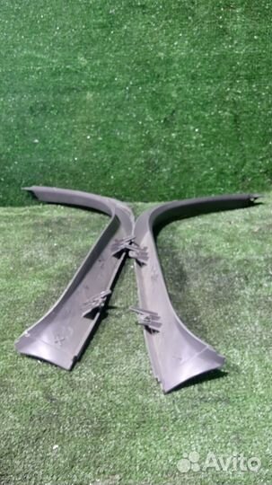 Накладка крышки багажника Ford Focus