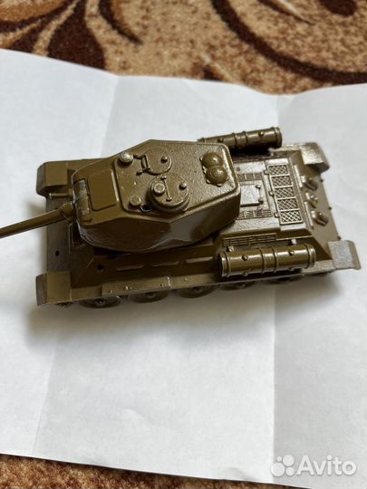 Игрушка танк СССР