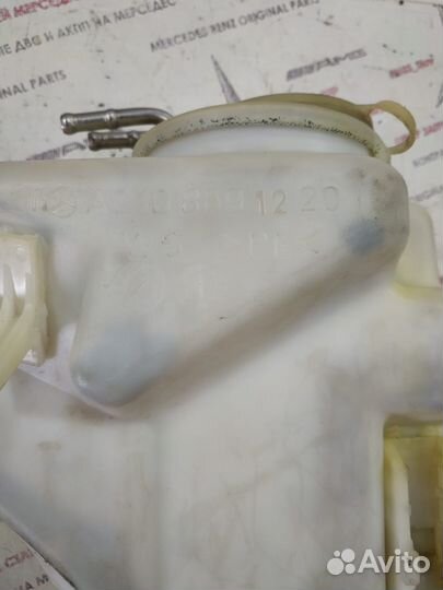 Бачок омывателя стекла w210 Mercedes