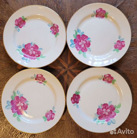 Десертные тарелки Дулёво