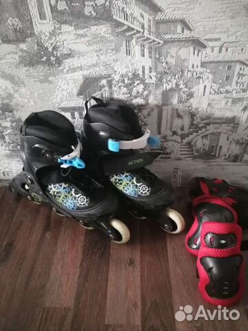 Роликовые коньки