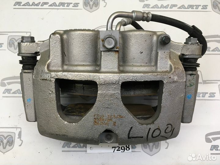 Суппорт передний правый