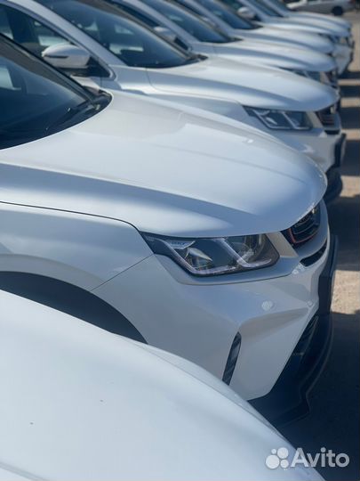 Аренда джили кулрей 2024 под такси комфорт