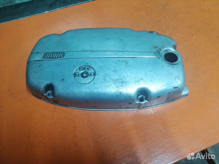 Левая крышка двигателя Ява 634