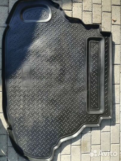 Коврик в багажник