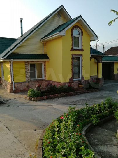 Коттедж 320 м² на участке 20 сот.