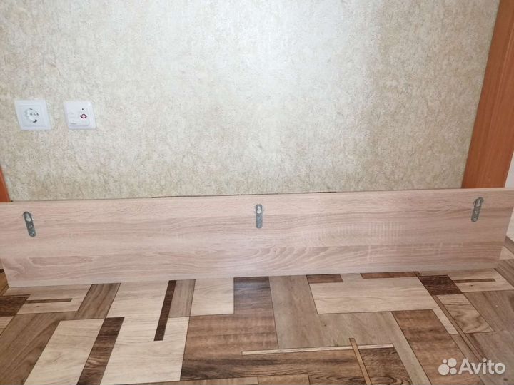 Полочка настенная новая