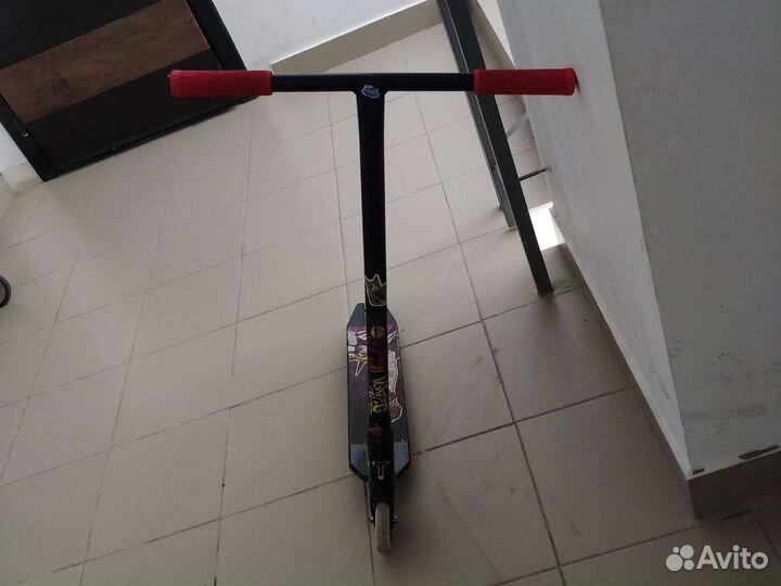 Трюковой самокат