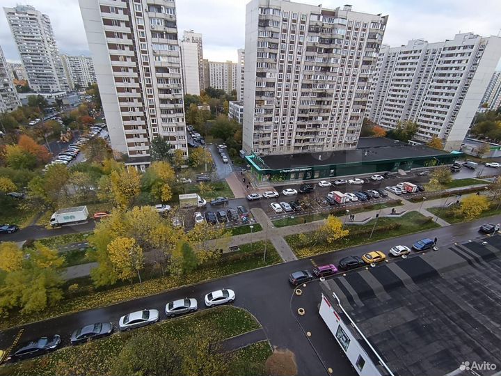 Аукцион: 2-к. квартира, 57,8 м², 9/17 эт.