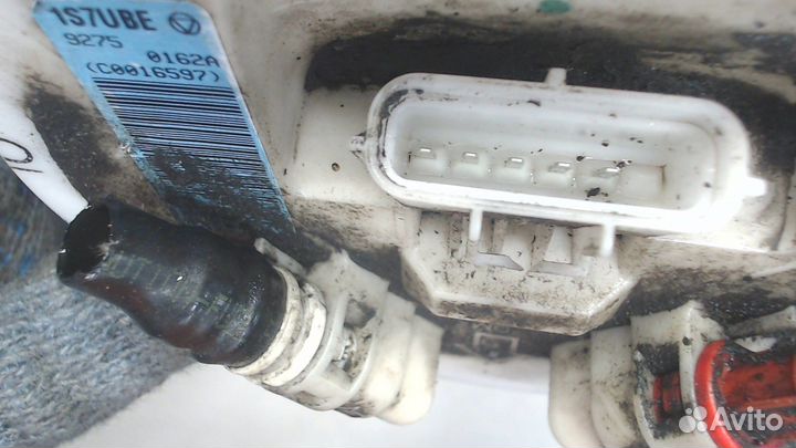 Датчик уровня топлива Renault Megane, 1999