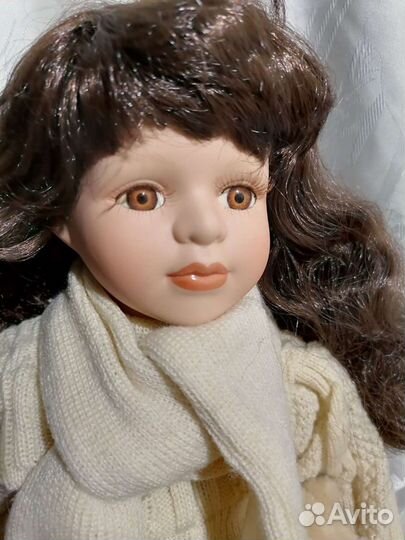 Кукла фарфоровая винтаж