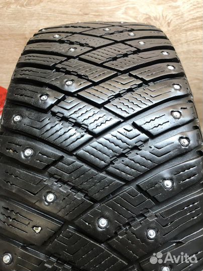 Goodyear Ultragrip Ice Arctic 205/55 R16 94T