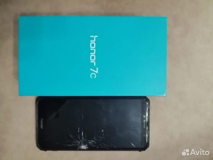 HONOR 7C, 3/32 ГБ