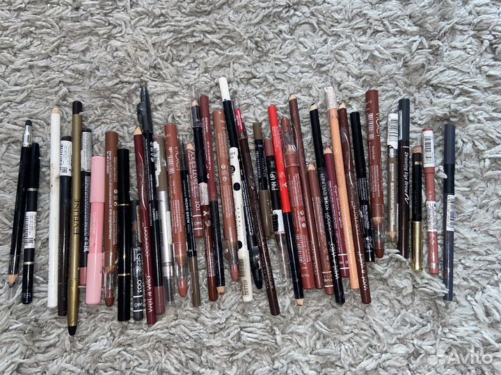 Продаю косметику