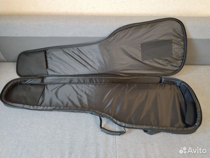 Чехол для бас-гитары