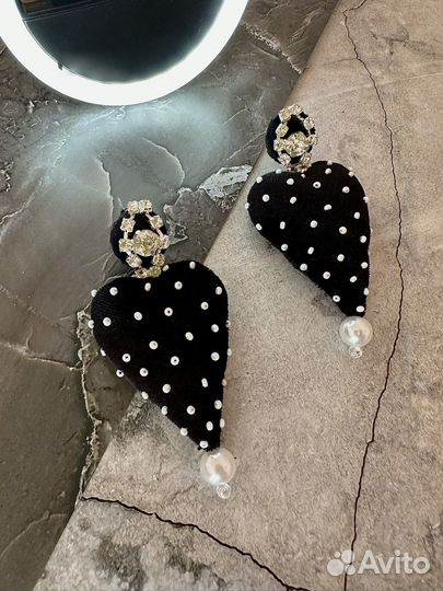 Сережи из бархата