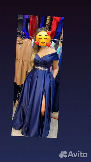 Платье вечернее