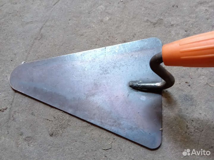 Мастерок, кельма каменщика. СССР