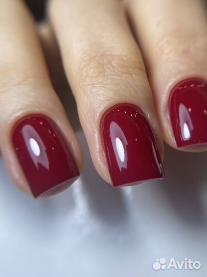 Маникюр/педикюр/наращивание ногтей