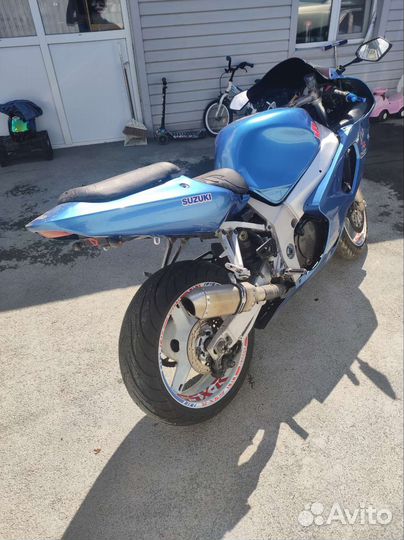 Suzuki gsx-r 750