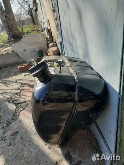 Топливная и выхлопная система