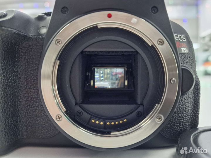 Canon EOS 700D Body пробег 3482, S№062031000438