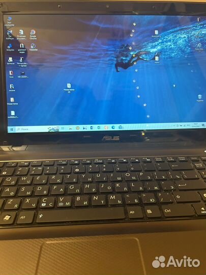 Ноутбук asus