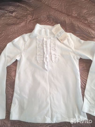 Блуза новая для школы р. 140-146