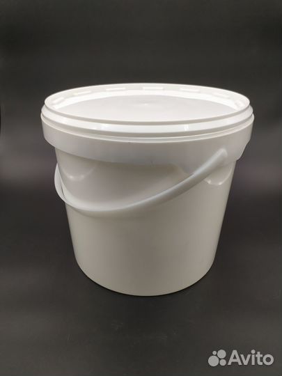 Пластиковая тара ведра банки