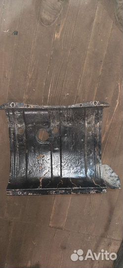 Защита топливного бака Паджеро 2