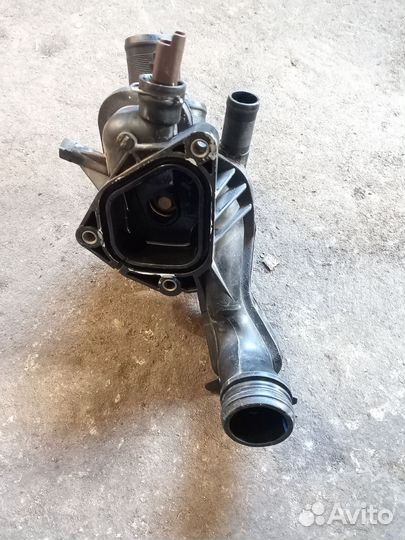 Корпус термостата Peugeot 308