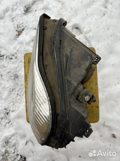 Фара левая Вольво хс90