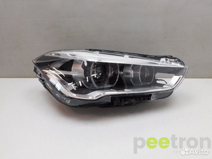 Б/У Б/У Фара правая б/у 63117428736 BMW