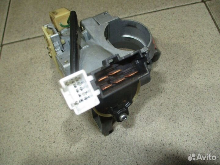 Замок зажигания Mitsubishi Pajero Pinin