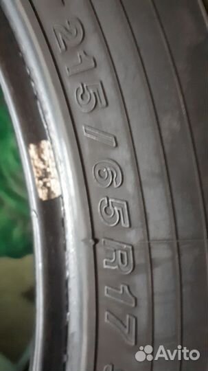 Yokohama BluEarth AE50 215/65 R17