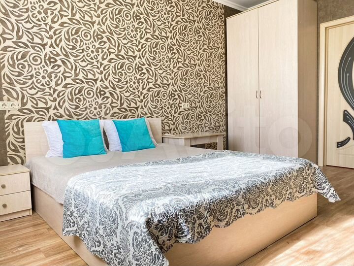 2-к. квартира, 76 м², 16/17 эт.