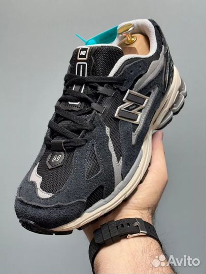 New balance 1906d