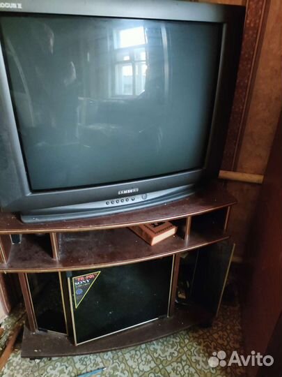 Телевизор